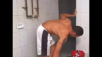 Brasileiros bonitos fazendo sexo gay