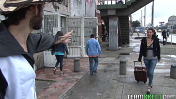 Video sexo violento homem rasga a buceta da muher