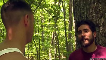 Gay sex follada dura in forest