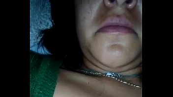 Mujeres latinas teniendo sexo y masturbandose amateur
