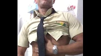 Video sexo gay com coroa pauzudo metelao