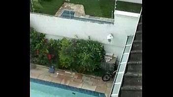 Flagra dois casais fazendo sexo video na piscina