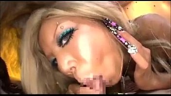 Hot gyaru smoking and having sex