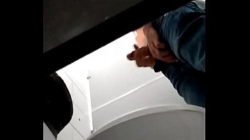 Camera escondida flagra sexo gay em consultório