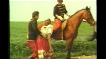 Filme antigo envolvendo cavalo com sexo