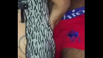 Foto do menino de sex education quando ele bateu punheta