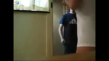Vídeo sexo mulher provocando o entregador