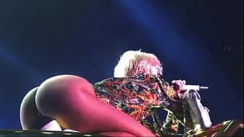 Miley cyrus pelada sexo