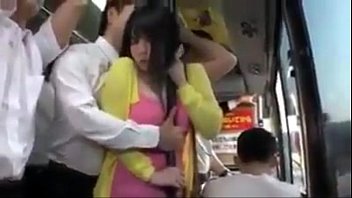 Japonesa fazendo sexo no bus ectrain
