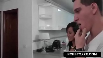 Familia incestuosa 4 sexo video