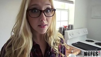 Video de sexo socando na mulher do corno bebado