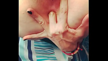 Video sexo anal dedo intenso