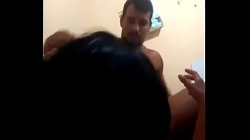 1 sexo amador na cabine com casal