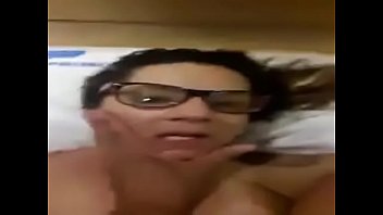 Coroa pede sexo anal total