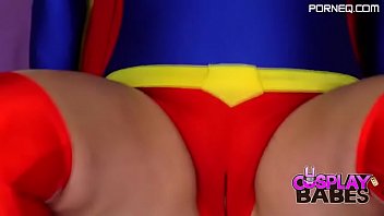 Supergirl sex cosplay