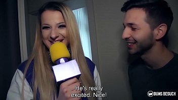 Video porno young-blonde-likes-sex