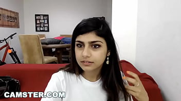 Mia khalifa antes da cirurgia de sexo