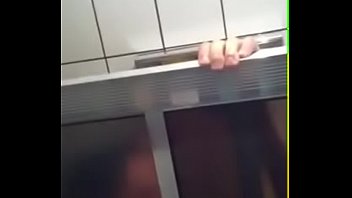 Ver video de sexo gay no banheiro amador flagras xvideos