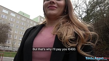 Pornohub checas fazendo sexo anal em local público por dinheiro