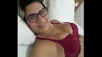 Brazilian granny metendo a pica na velha sex tube