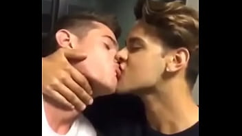 Sexo gay bradikeiro xnxx namorads romantico