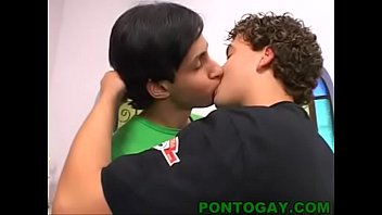 Caras gays sexo brasileiros