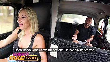 Gostosa fazendo sexo para pagar o taxi
