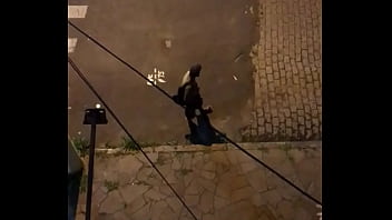 Sexo de bi na rua