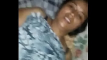 Video de sexo mulherão virgem se escitando