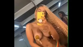 Anitta fazendo vídeo de sexo