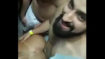 Casal fazendo sexo no carnaval 2019