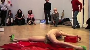 Performance de sexo explicito no teatro