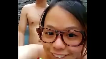 Homens novinhos chineses fazendo sexo