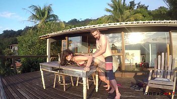Video sexo brasileira biquini praia