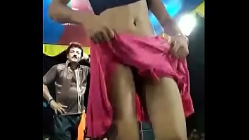 Dança dance sex vídeo