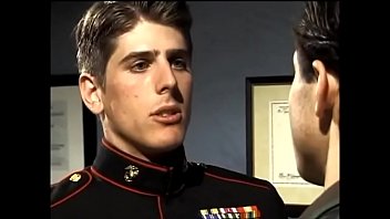 Sexo explicito gay sarados militares