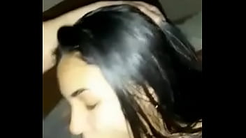 Fernanda chupando pica sexo