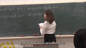 Professora ensina aluno novinho a fazer sexo