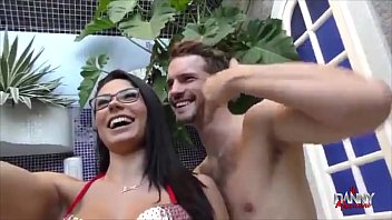 Danny mancinni e angel lima em sexo lesbico