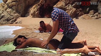 Porn sex in the beach