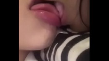 Beijo quente e sexo molhado