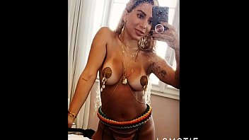 Anitta clics sexo y celulitis