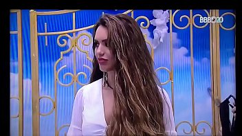 Mulher fazendo sexo no bbb