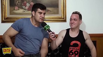 Video dos jogadores gauchos fazendo sexo gay
