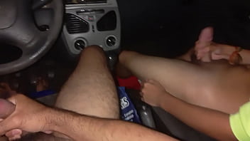 Sexo gay no carro amigos de escola