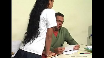 Colegial brasileira fazendo sexo completo