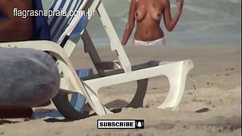 Mulheres peladas nu banheiro de praia sexo gratis