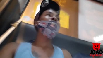 Video sexo garotos boys meninos metro onibus