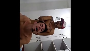 Sexo dotados orgia gay