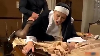 As freira fazendo sexo